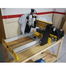 Fresadora CNC - Usada -